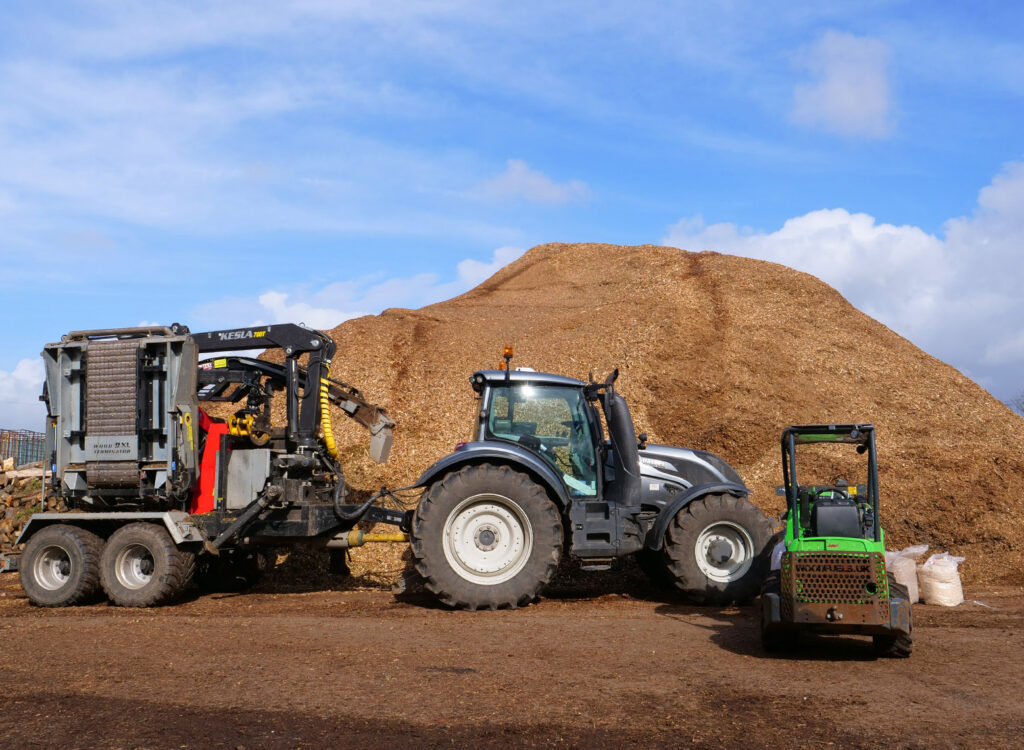 commercial wood chipping